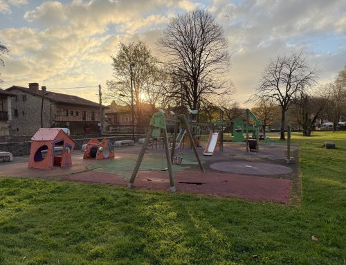 Santillana del Mar renovará por completo el parque infantil del Campo Revolgo