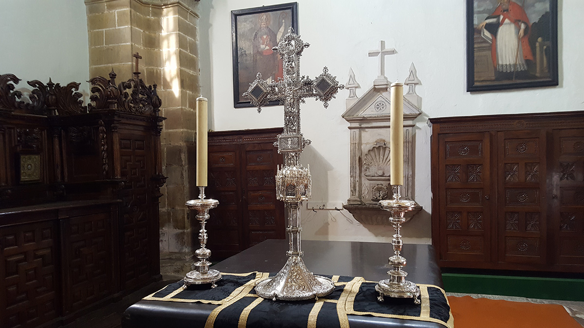 Lignum crucis de la Colegiata de Santillana del Mar