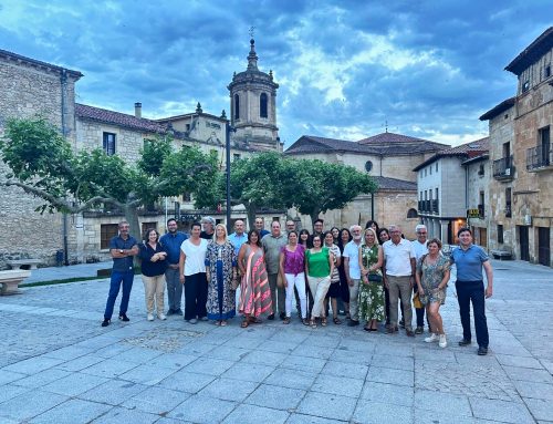 Santillana del Mar refuerza su apuesta por un turismo de calidad en el I Foro de la Red de Pueblos de Película