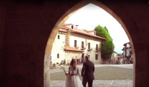“La Noche Romantica” se celebra este sábado en Santillana Del Mar