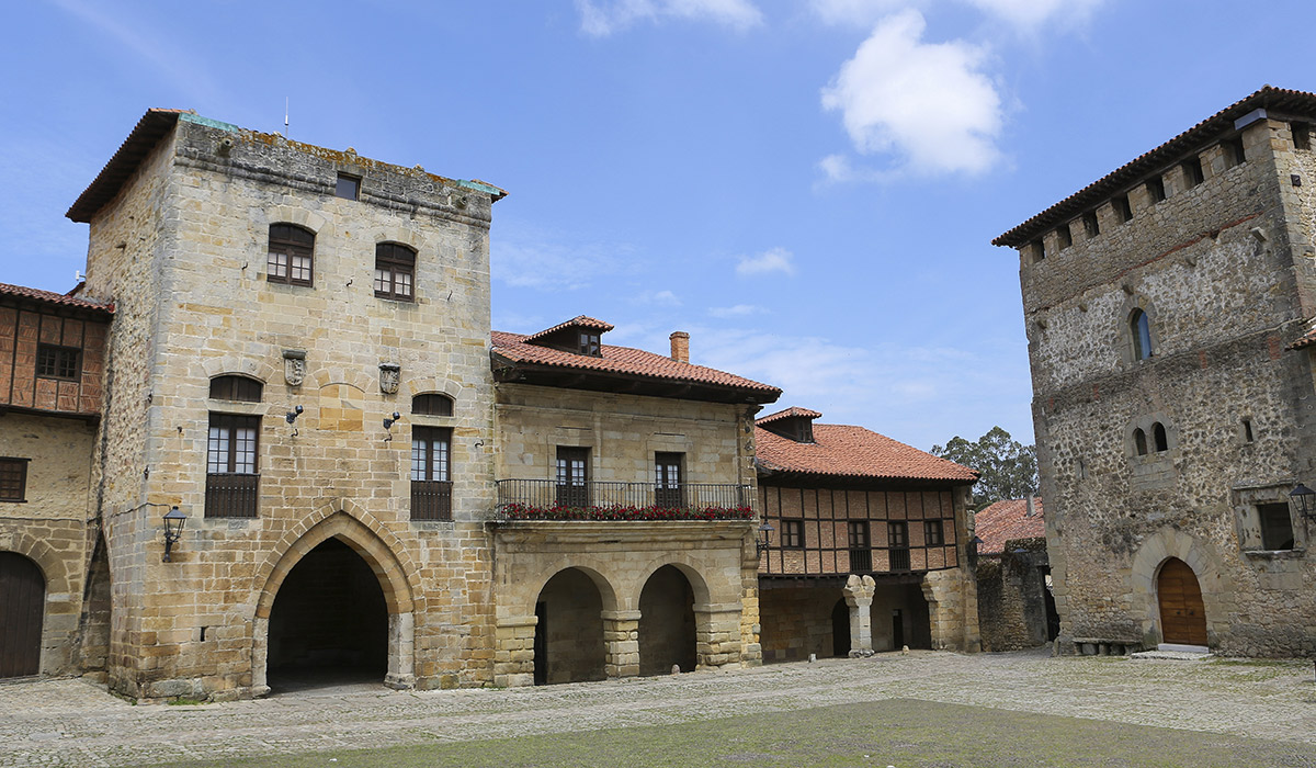 Visitas libres y guiadas a la Torre de Don Borja